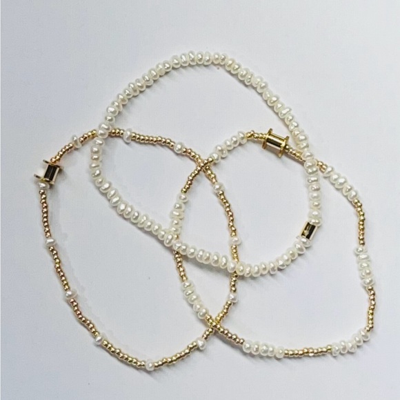 CROSS BRACELETS - Picture 7 of 9